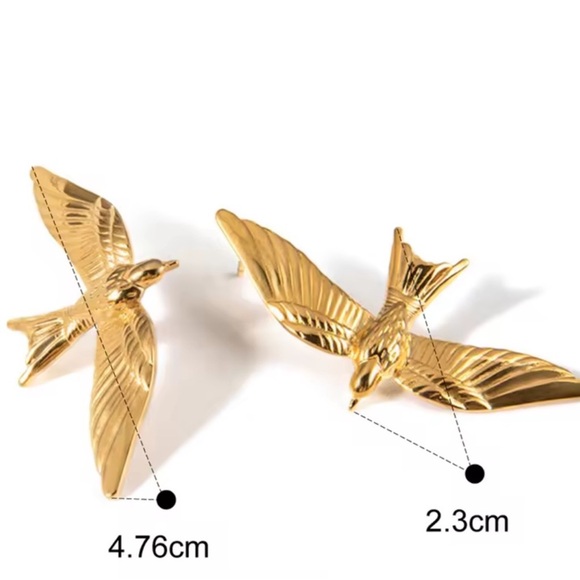 Vintage Gold Bird Earrings - Picture 7 of 8